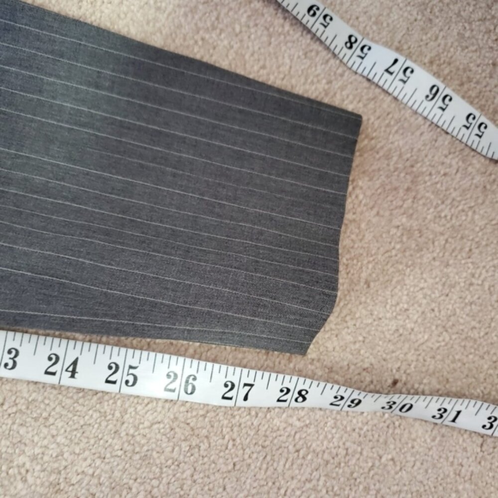 Brooks Brothers Italian Wool Pinstriped Tapered Crepe Quiet Luxury Trousers 2 - Picture 5 of 9